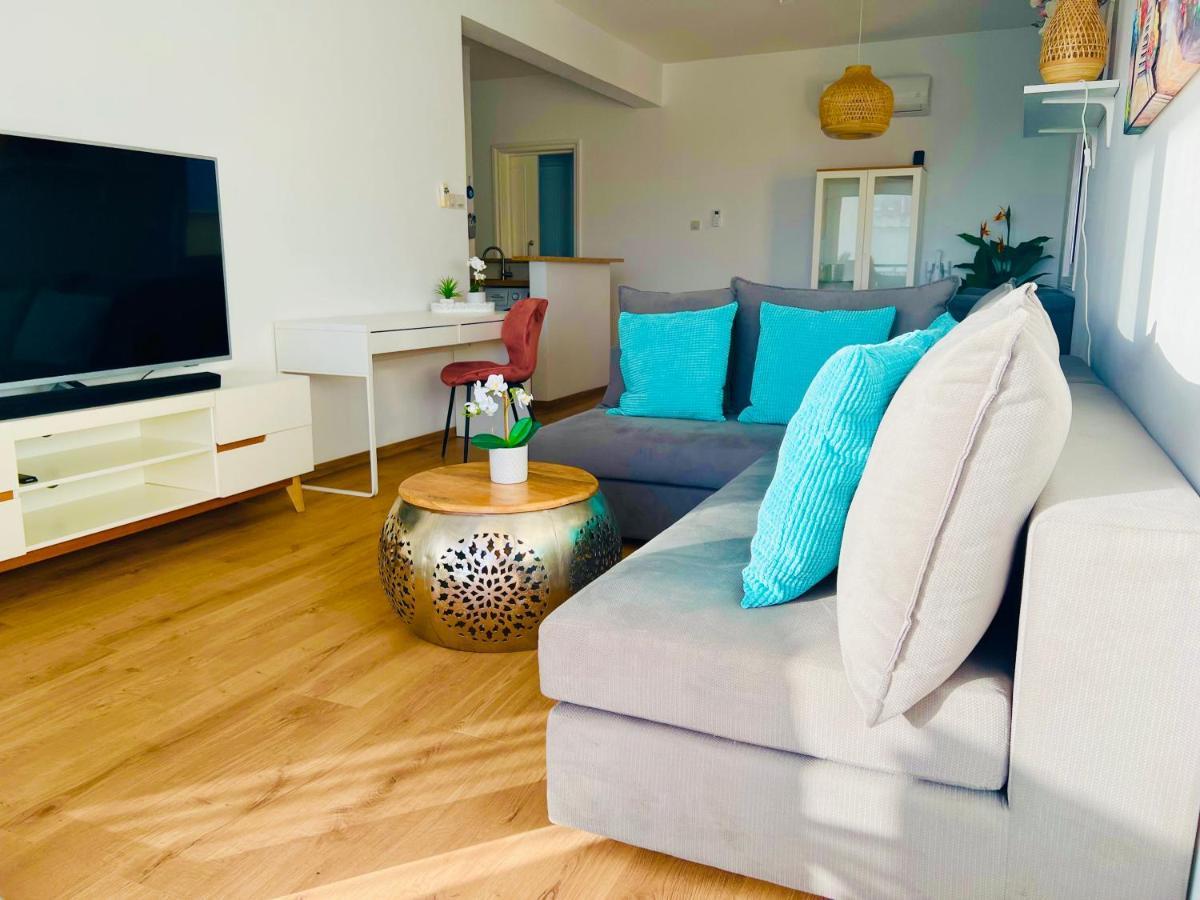 Ocean Sunset Apartment بافوس المظهر الخارجي الصورة